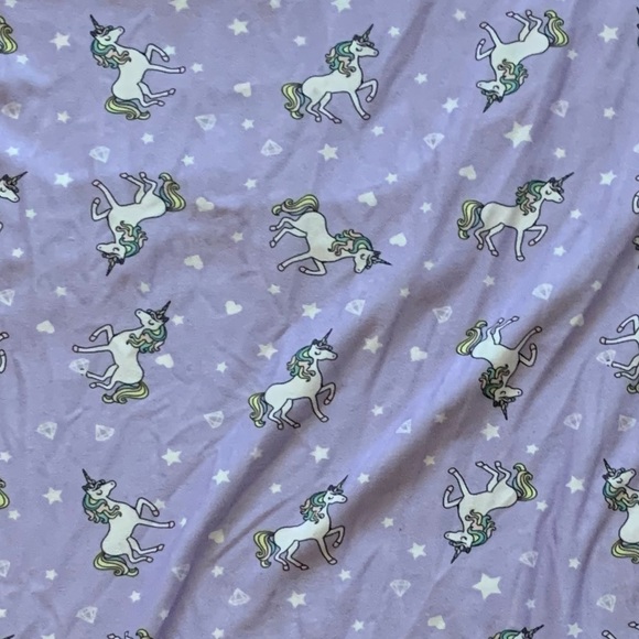 Purple pj tee shirt with unicorns - Picture 4 of 5